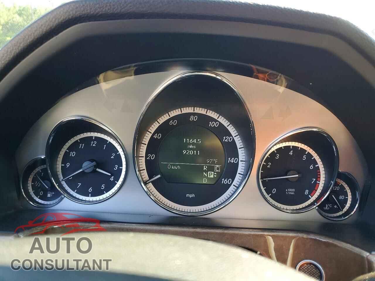 MERCEDES-BENZ E-CLASS 2010 - WDDHF8HB0AA244772