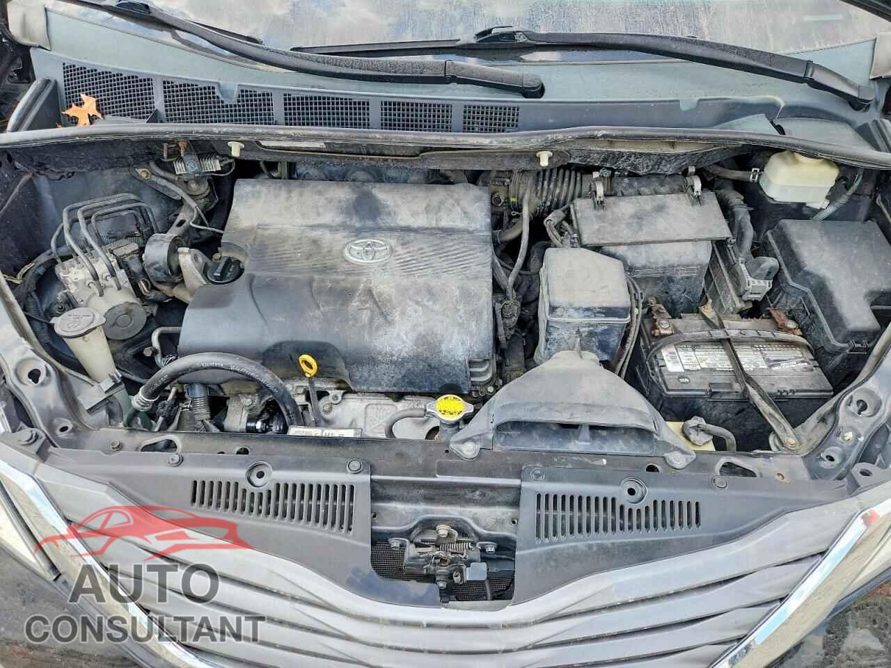 TOYOTA SIENNA 2012 - 5TDYK3DC3CS233858