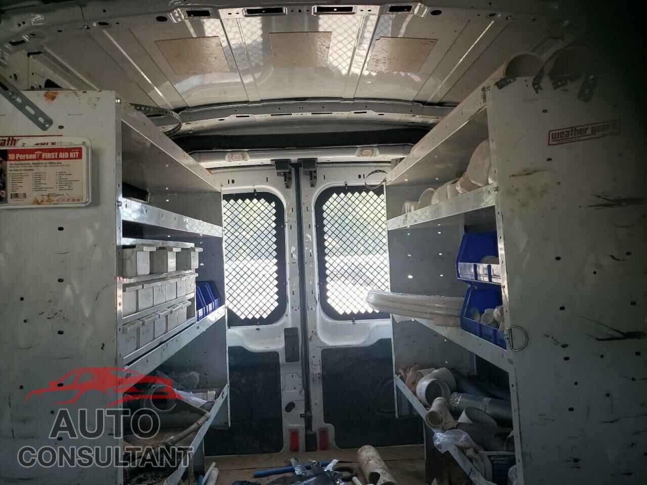 FORD TRANSIT 2019 - 1FTYR1CM7KKA75170