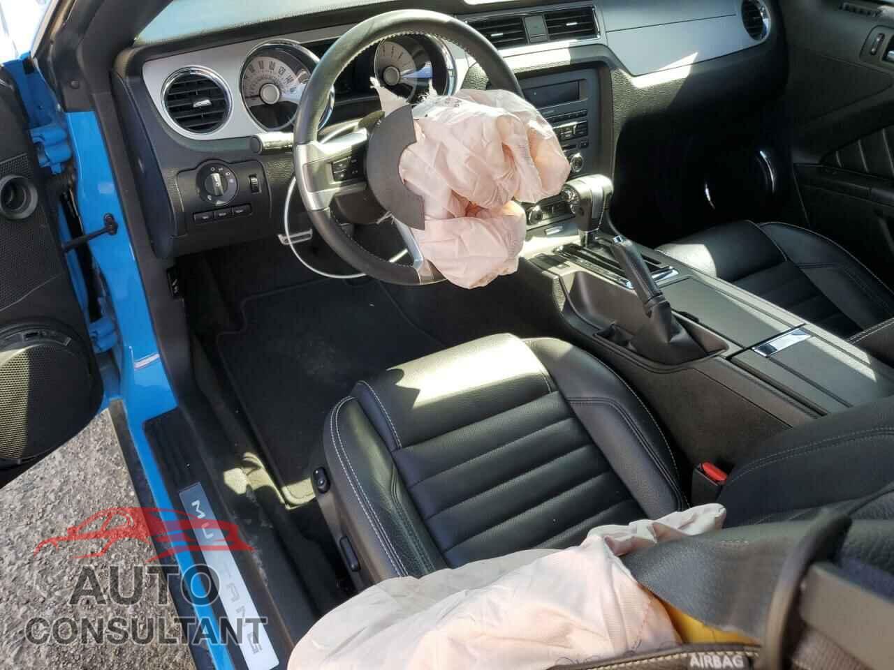 FORD MUSTANG 2012 - 1ZVBP8CF4C5256875