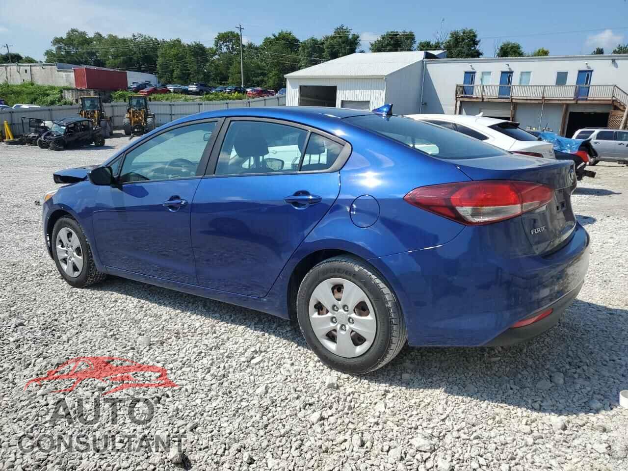 KIA FORTE 2018 - 3KPFK4A74JE167185