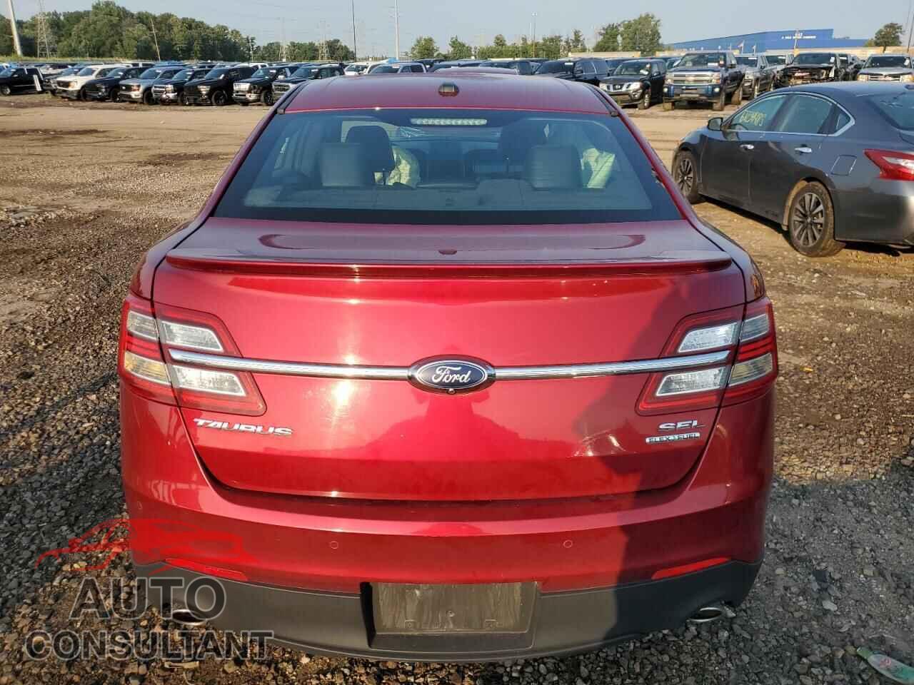 FORD TAURUS 2015 - 1FAHP2E86FG135188