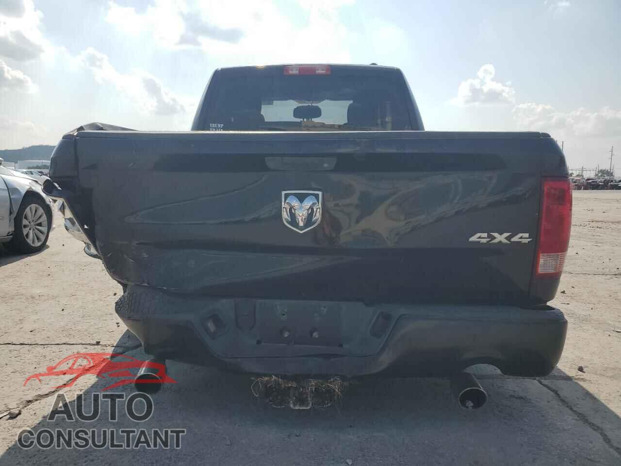 DODGE RAM 1500 2012 - 1C6RD7FT1CS227512