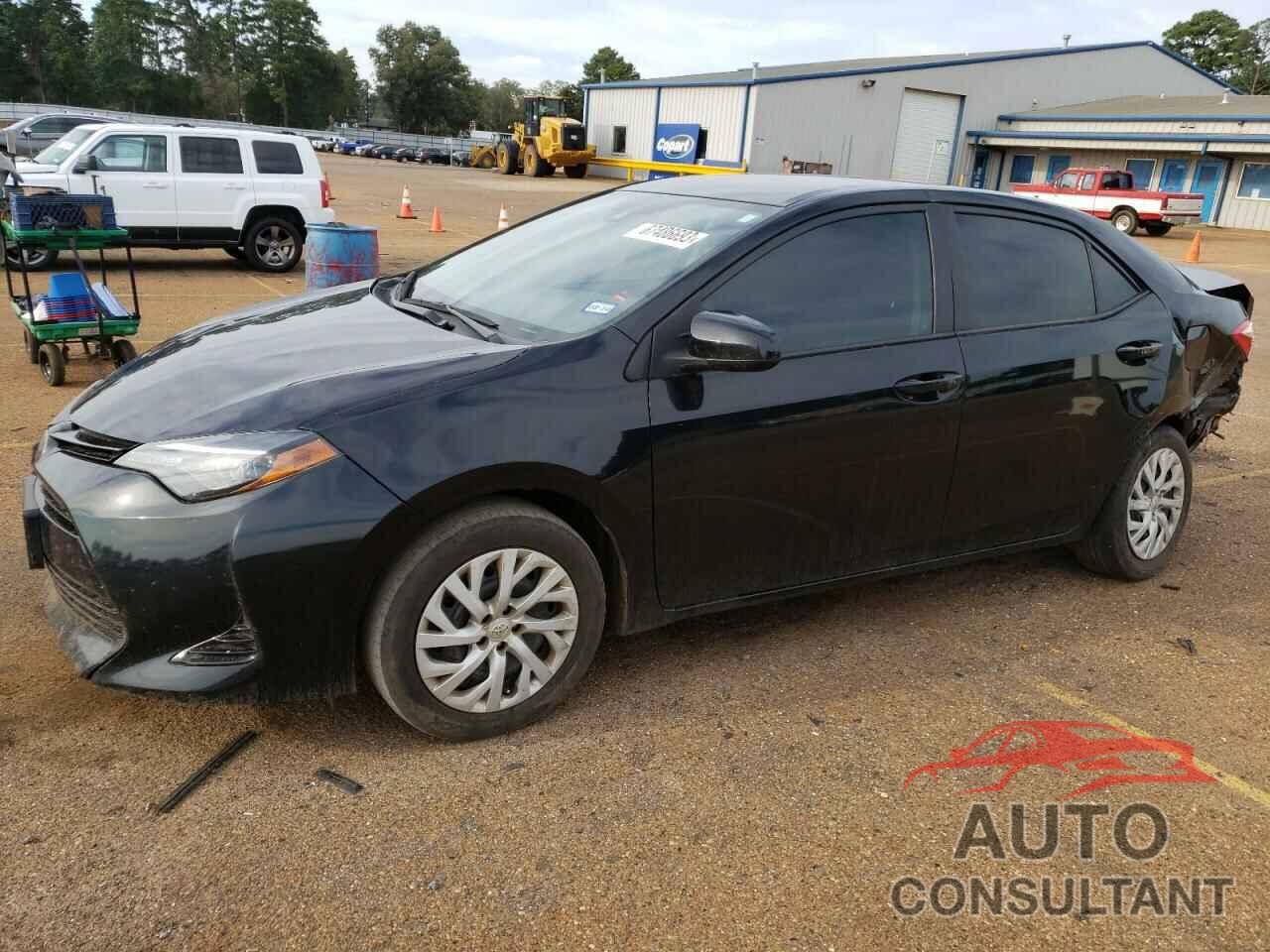TOYOTA COROLLA 2018 - 5YFBURHE2JP806995