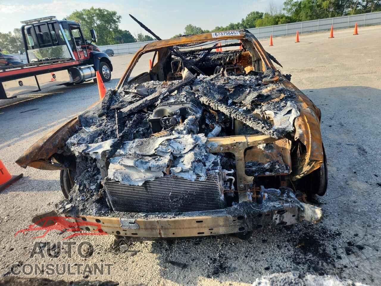 DODGE CHALLENGER 2018 - 2C3CDZH96JH101909