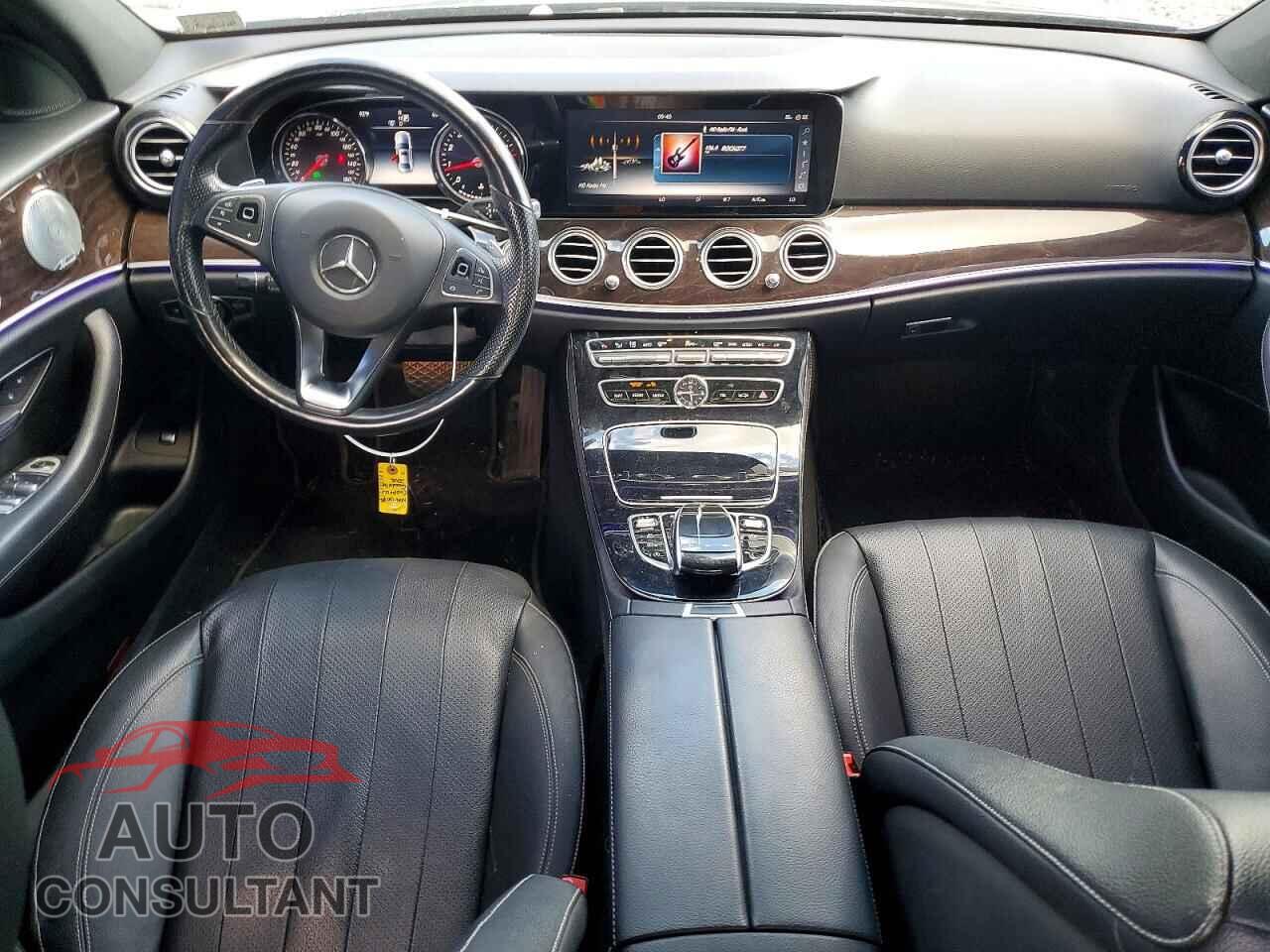 MERCEDES-BENZ E-CLASS 2017 - WDDZF4KBXHA044353