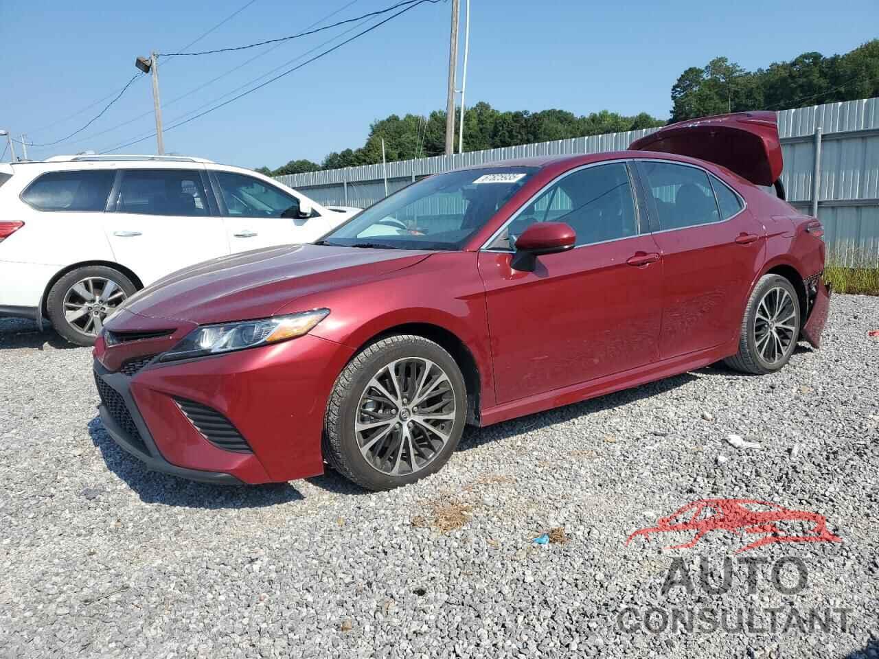 TOYOTA CAMRY 2018 - 4T1B11HK2JU626379