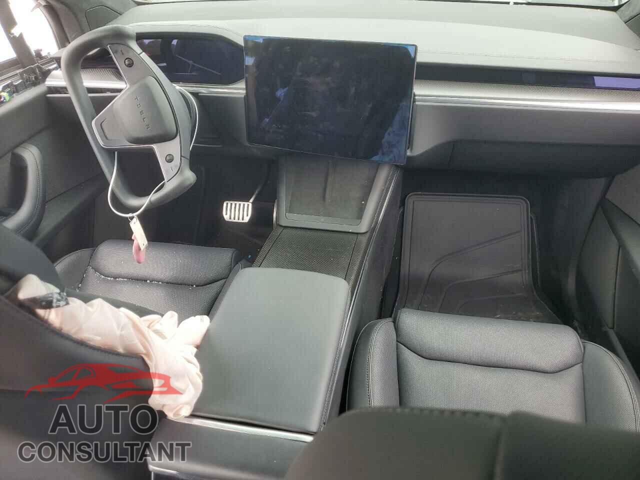 TESLA MODEL X 2023 - 7SAXCBE65PF373323