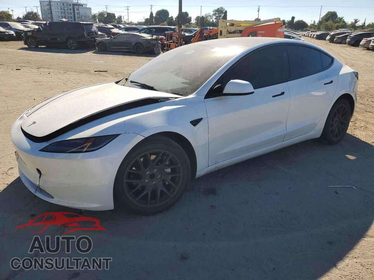 TESLA MODEL 3 2024 - 5YJ3E1EA4RF772165