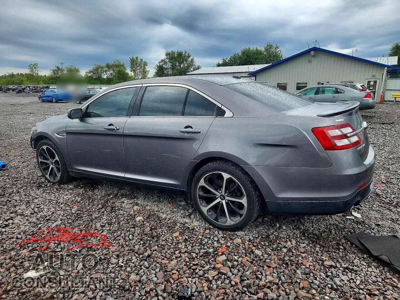 FORD TAURUS 2014 - 1FAHP2E82EG117320