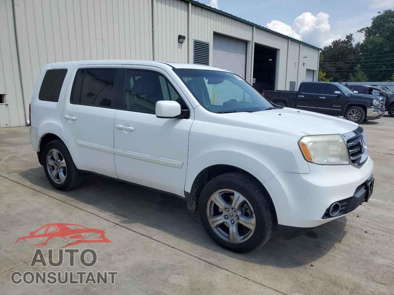 HONDA PILOT 2013 - 5FNYF3H51DB002995