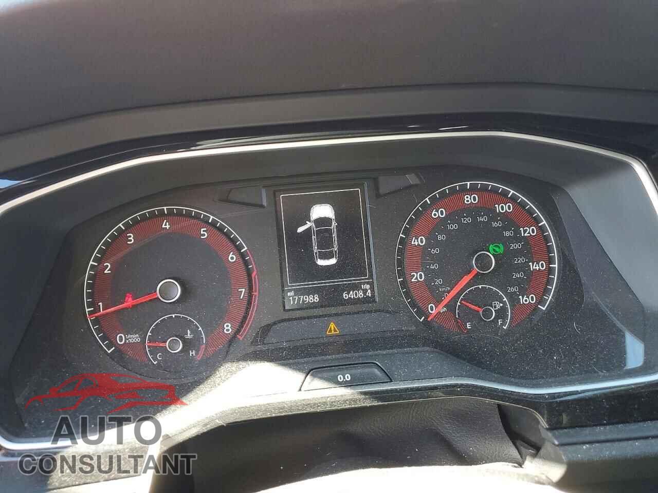 VOLKSWAGEN JETTA 2020 - 3VWC57BU7LM102403