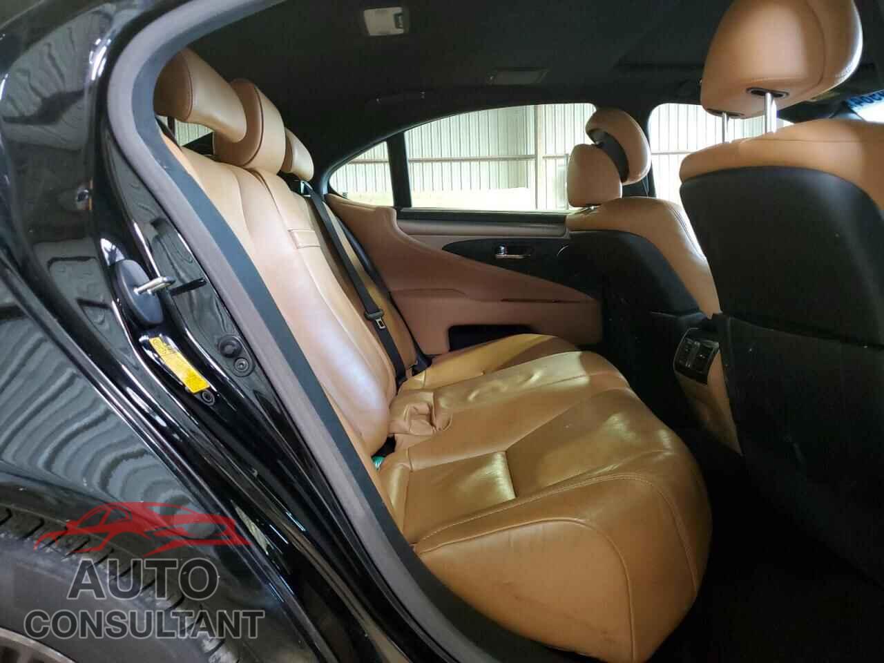 LEXUS LS460 2014 - JTHCL5EF8E5022268