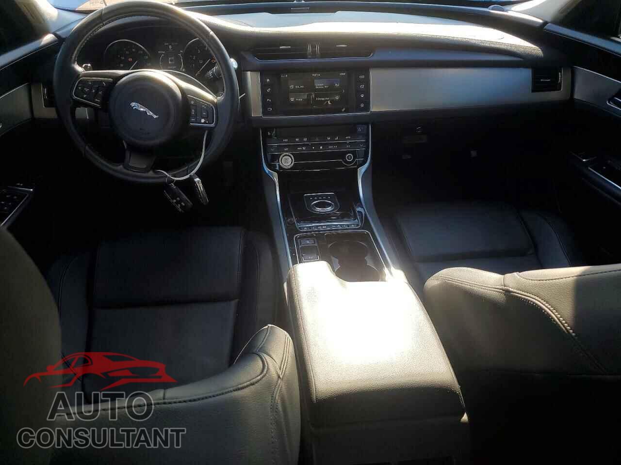 JAGUAR XF 2017 - SAJBD4BVXHCY42479