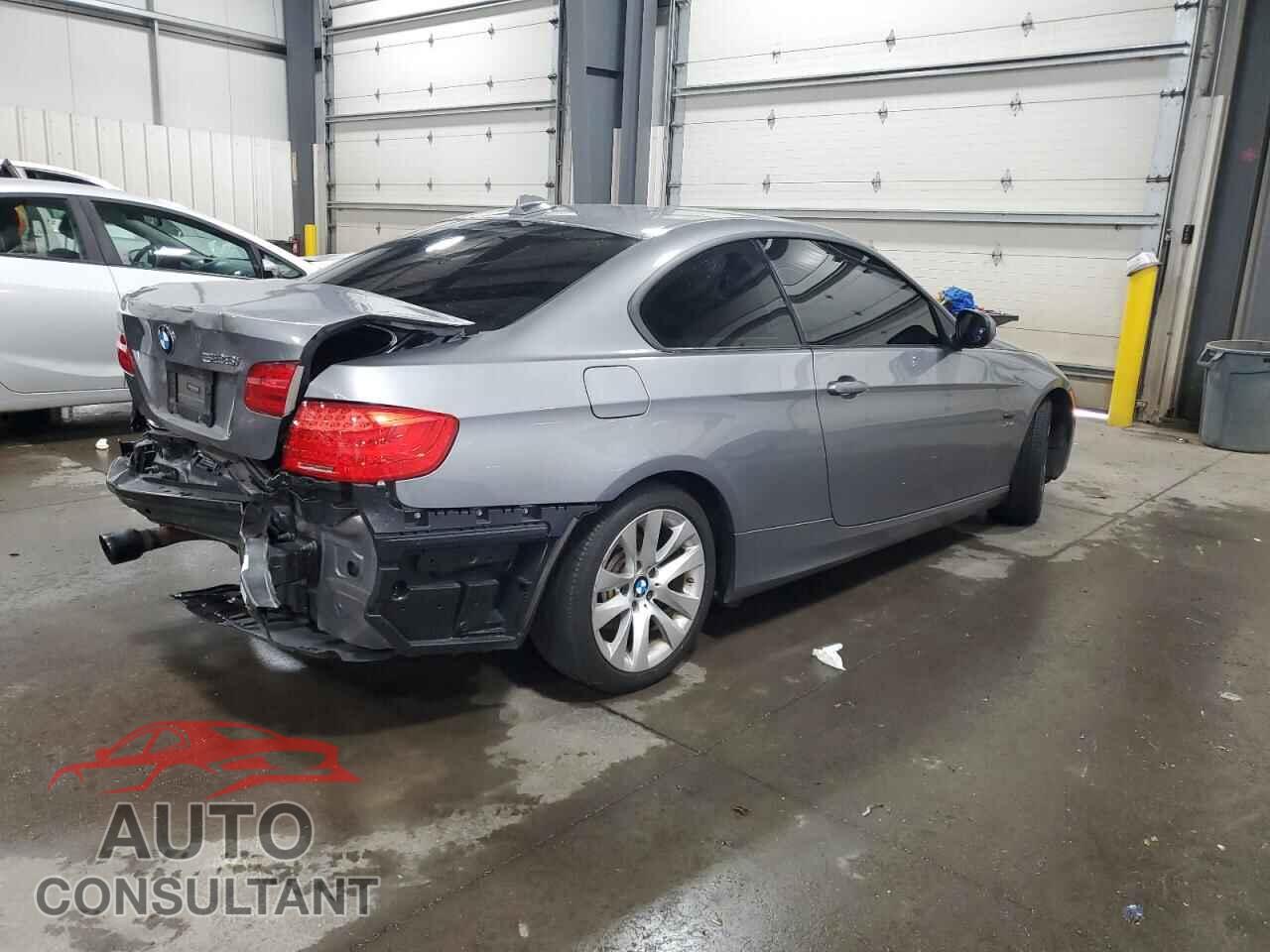 BMW 3 SERIES 2012 - WBAKF3C51CE793555