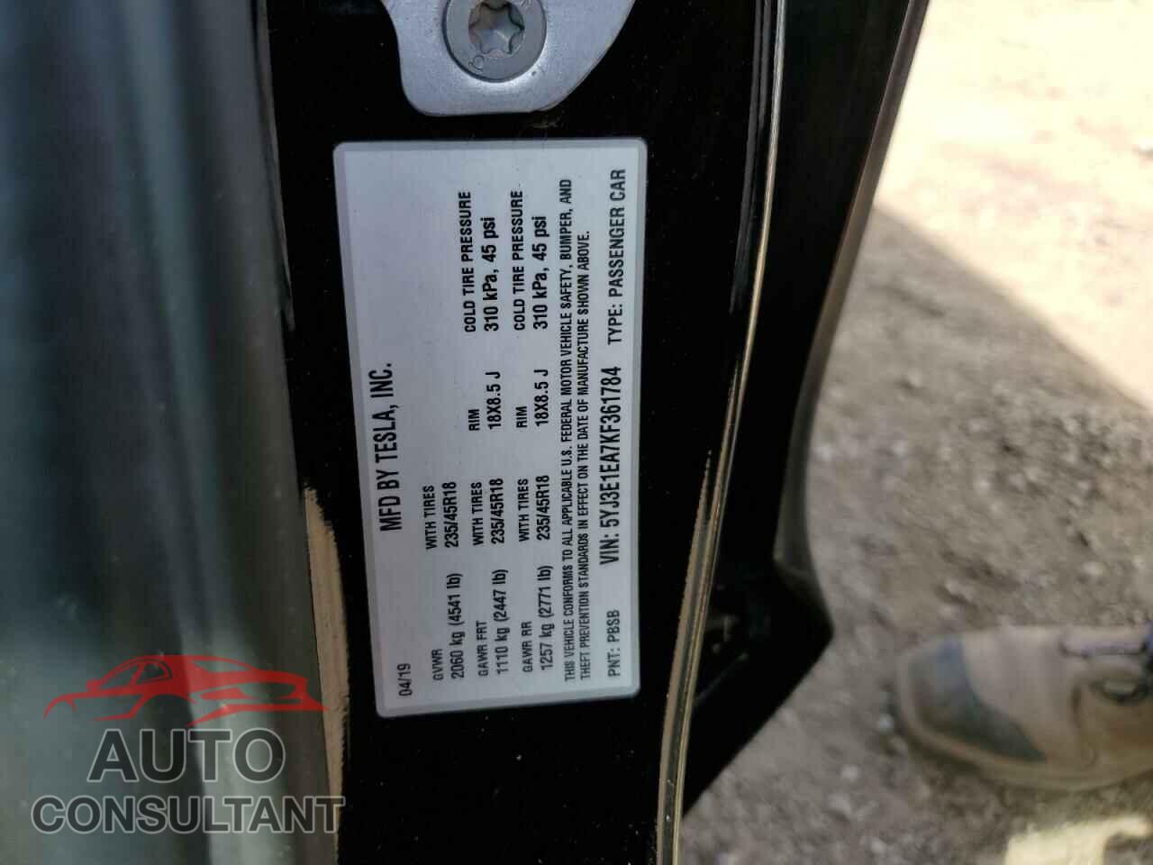 TESLA MODEL 3 2019 - 5YJ3E1EA7KF361784