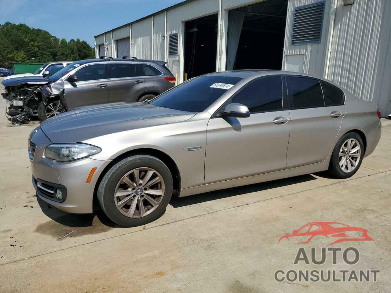 BMW 5 SERIES 2015 - WBA5A5C57FD516149