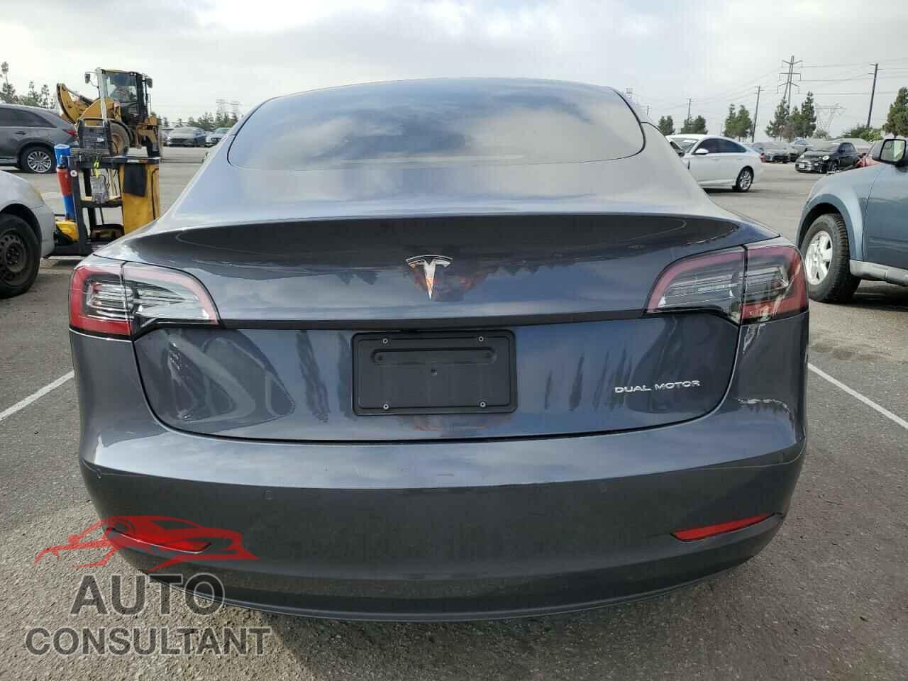 TESLA MODEL 3 2022 - 5YJ3E1EB7NF257034