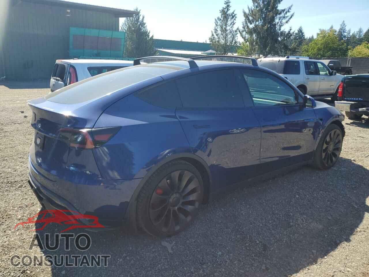 TESLA MODEL Y 2021 - 5YJYGDEF0MF230485
