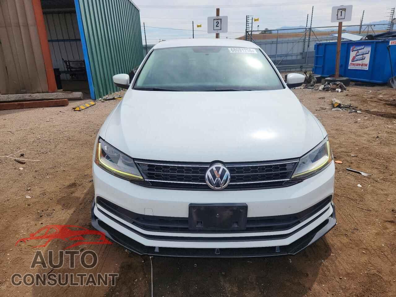 VOLKSWAGEN JETTA 2017 - 3VW2B7AJ7HM241238