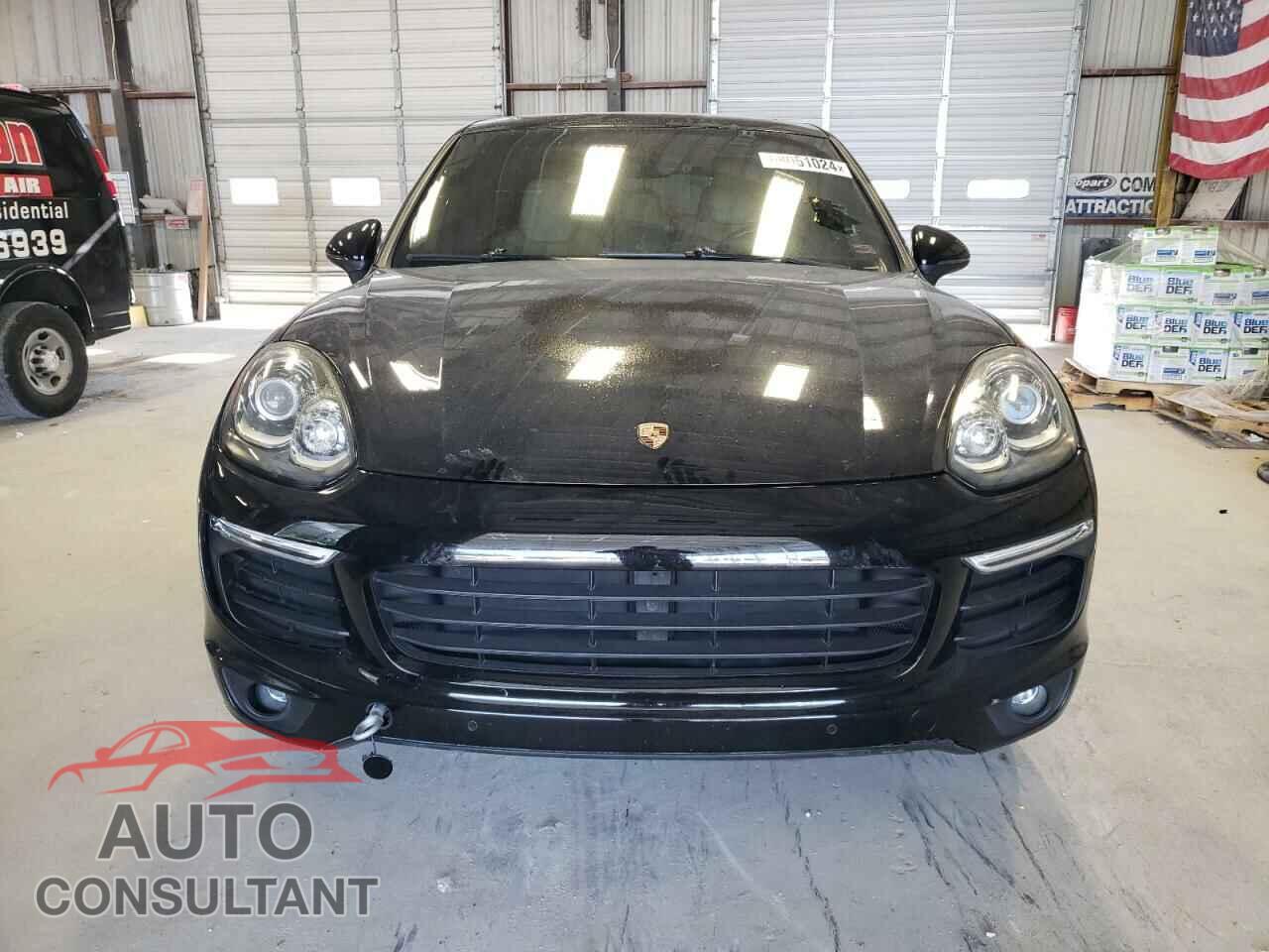 PORSCHE CAYENNE 2016 - WP1AA2A29GLA09672