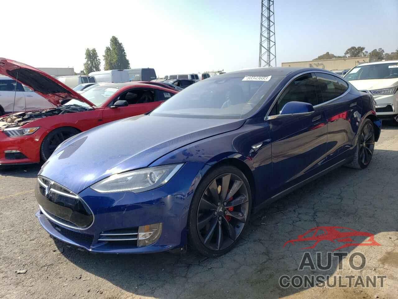 TESLA MODEL S 2015 - 5YJSA1E45FF119616