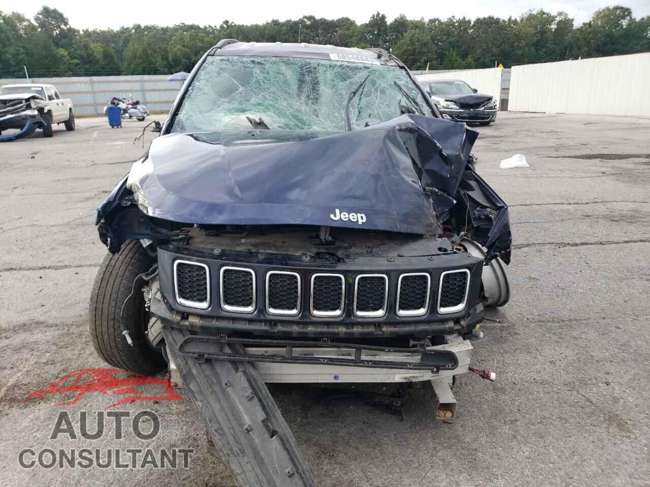 JEEP COMPASS 2018 - 3C4NJDBB4JT115617