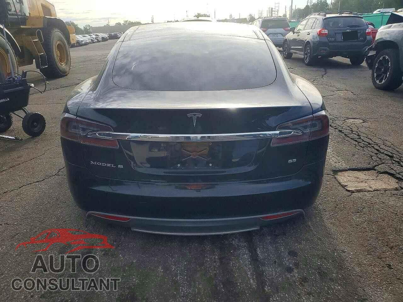TESLA MODEL S 2013 - 5YJSA1CN9DFP16180