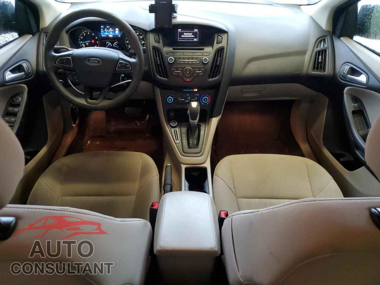 FORD FOCUS 2016 - 1FADP3F24GL211157