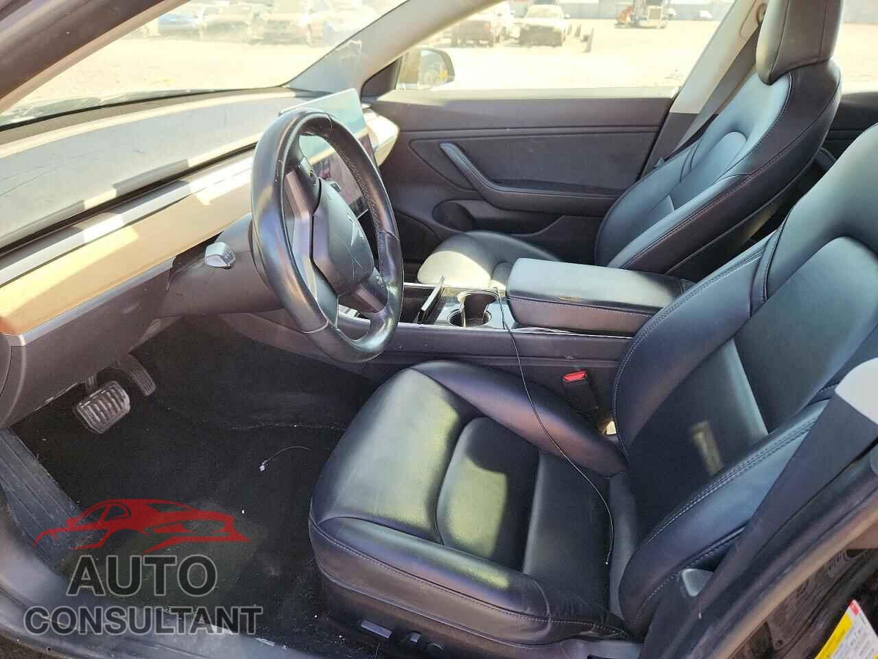TESLA MODEL 3 2018 - 5YJ3E1EA7JF023669