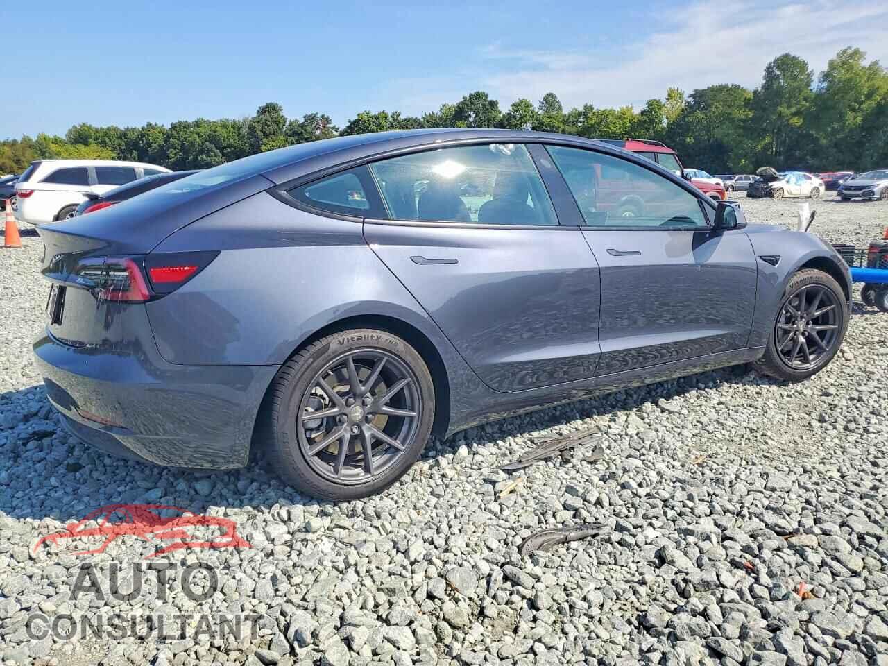 TESLA MODEL 3 2023 - 5YJ3E1EA7PF385509