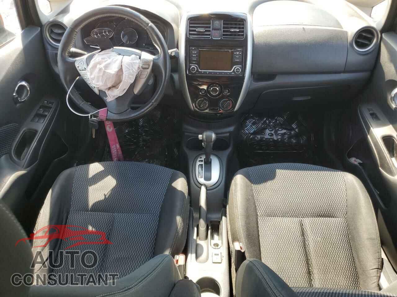 NISSAN VERSA 2016 - 3N1CE2CP2GL407482