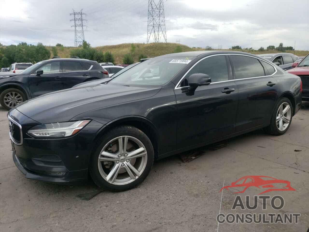 VOLVO S90 2018 - LVY982MK0JP036053