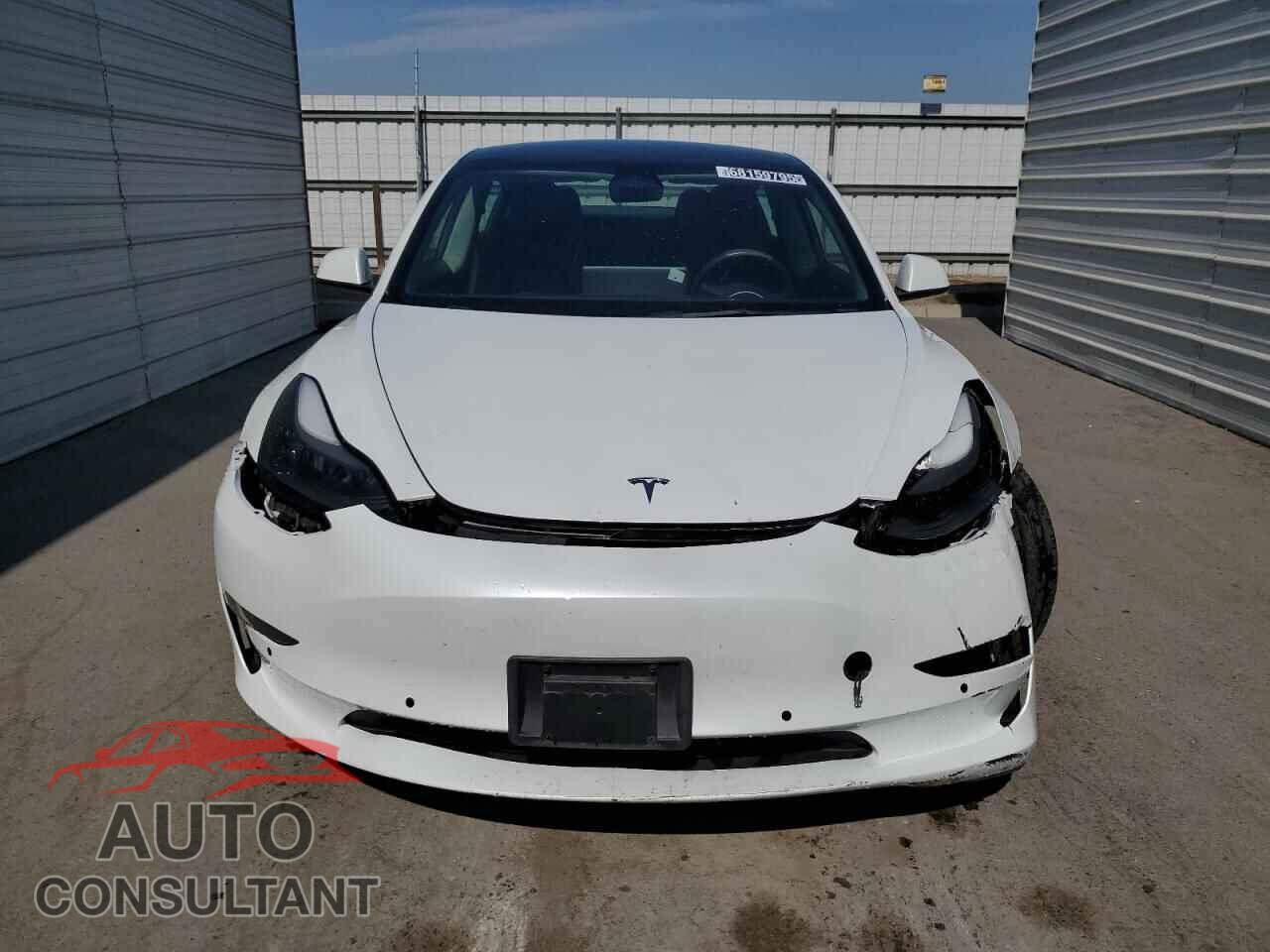 TESLA MODEL 3 2022 - 5YJ3E1EA9NF368711