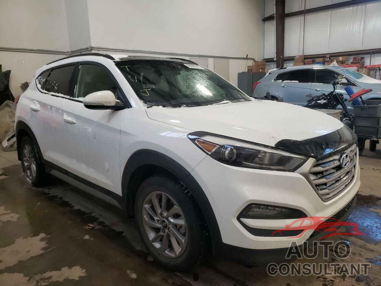 HYUNDAI TUCSON 2017 - KM8J3CA42HU529108