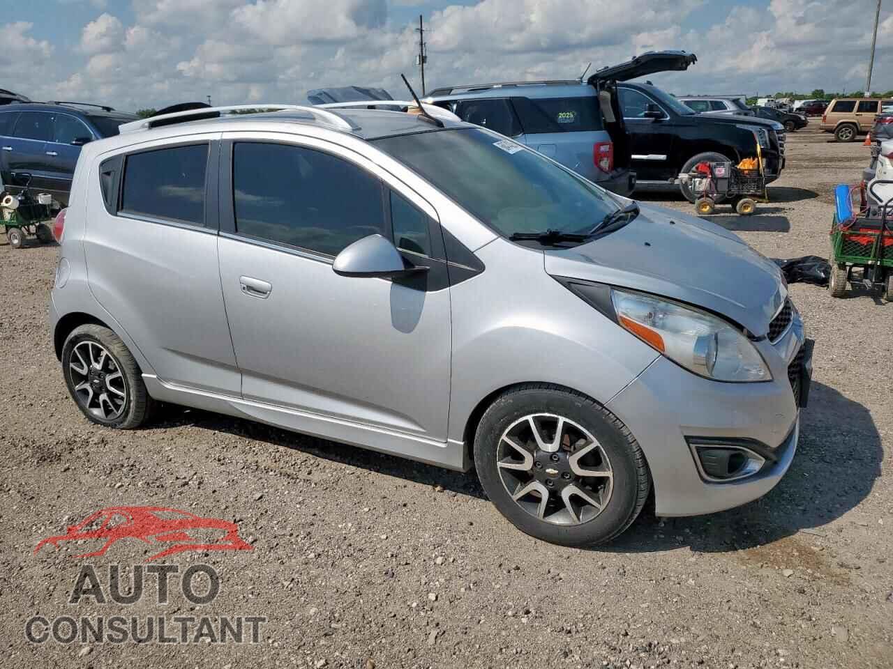 CHEVROLET SPARK 2013 - KL8CF6S94DC576942