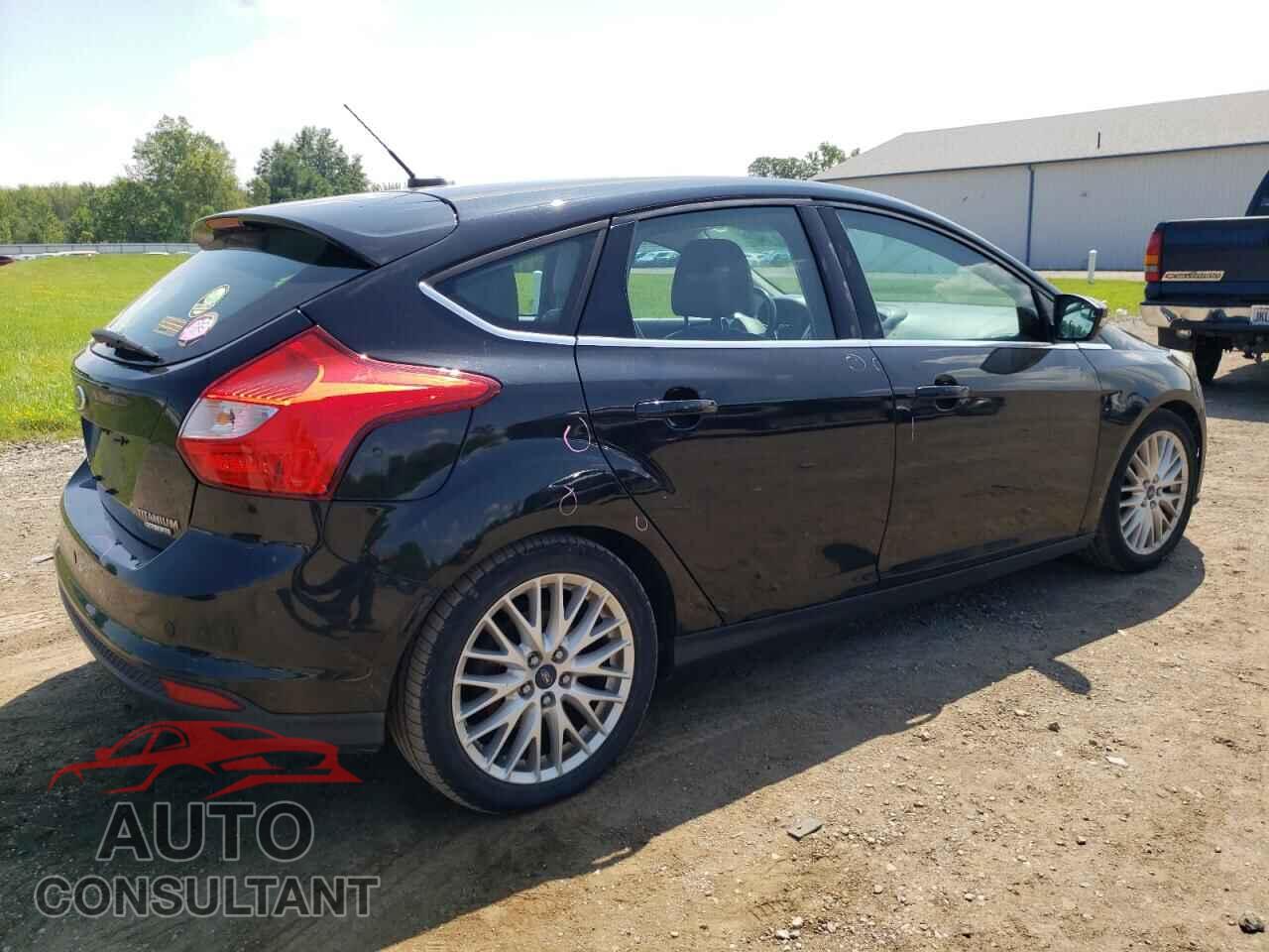 FORD FOCUS 2014 - 1FADP3N23EL207535