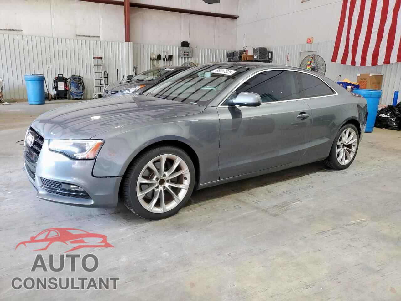 AUDI A5 2013 - WAULFAFR9DA000566