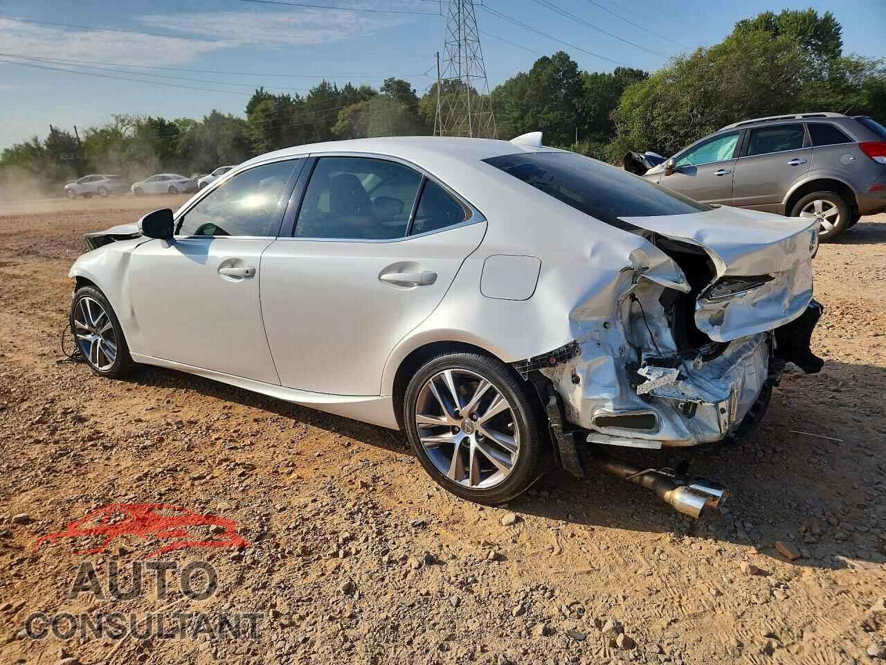 LEXUS IS 2018 - JTHBA1D24J5066237