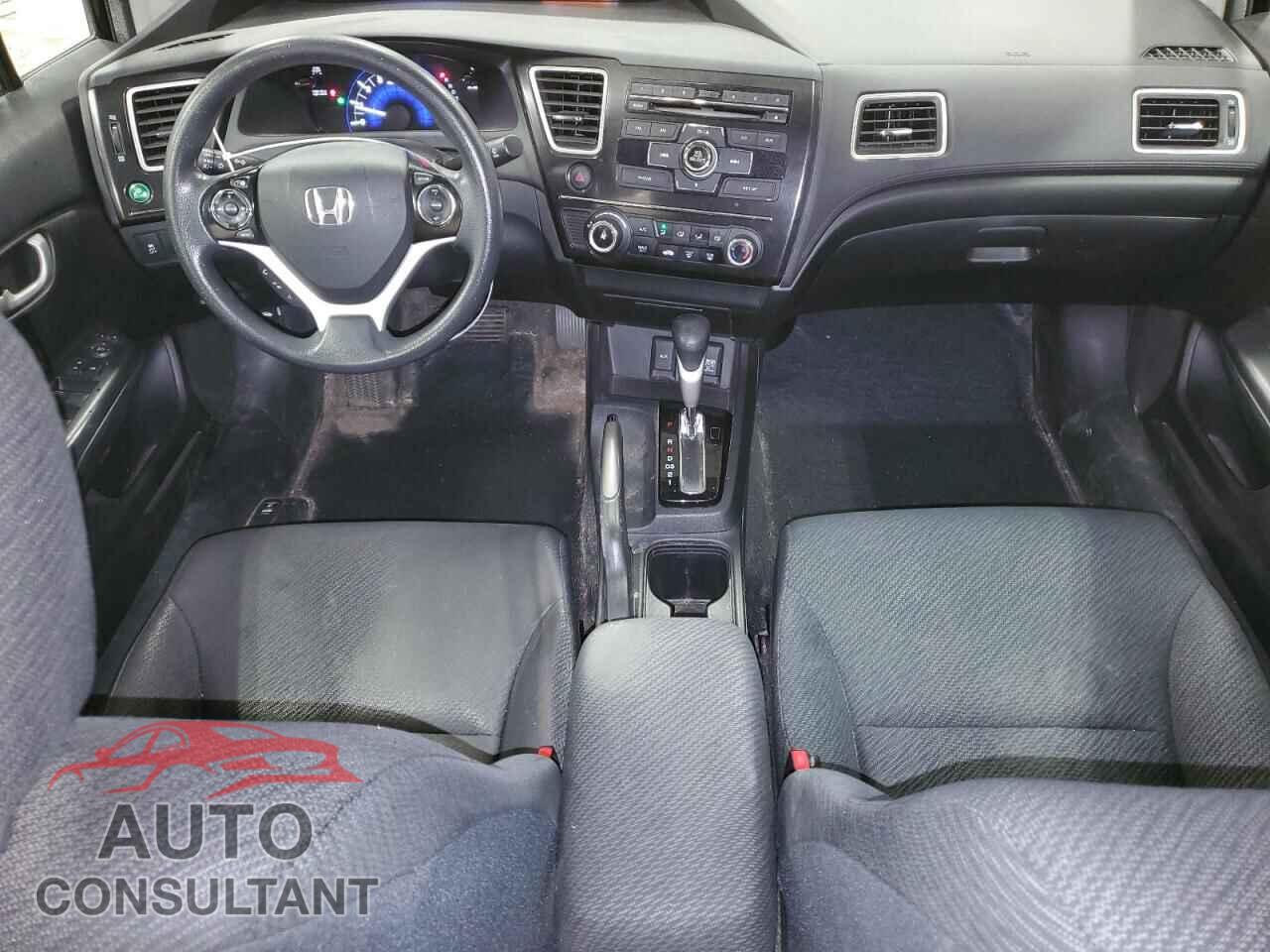 HONDA CIVIC 2013 - 2HGFB2F56DH584720