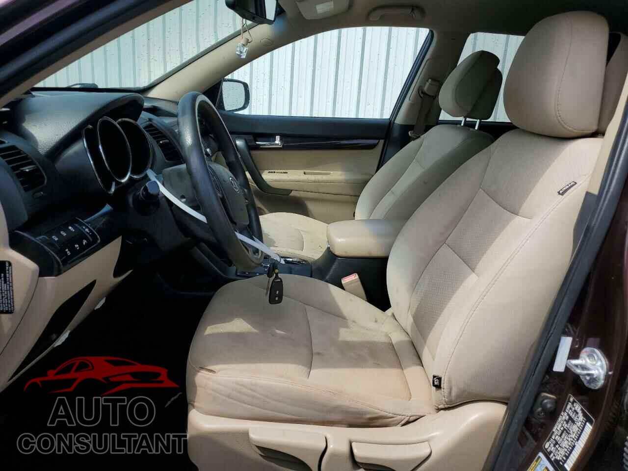 KIA SORENTO 2012 - 5XYKTDA69CG299531
