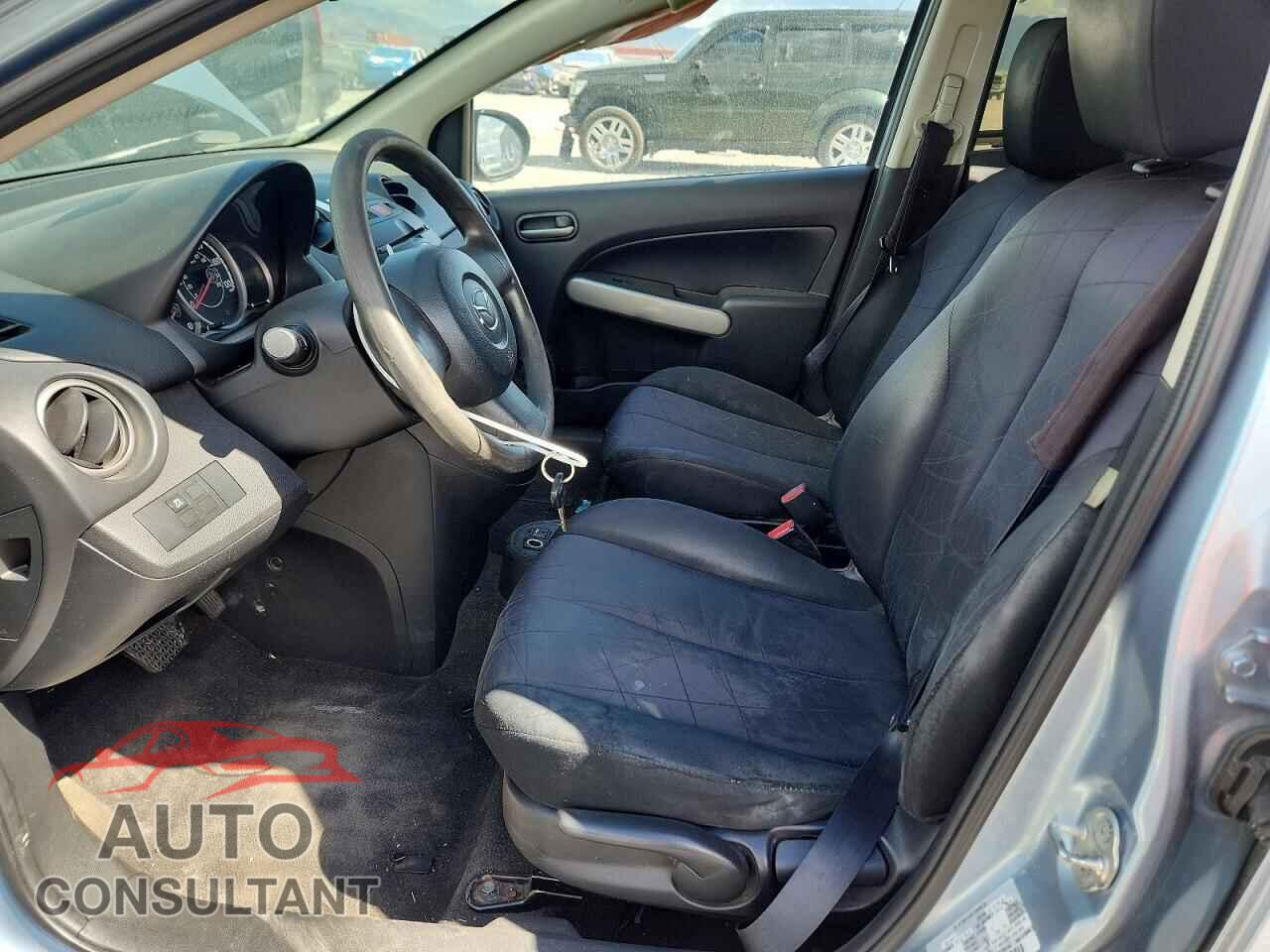 MAZDA 2 2013 - JM1DE1KY1D0154816