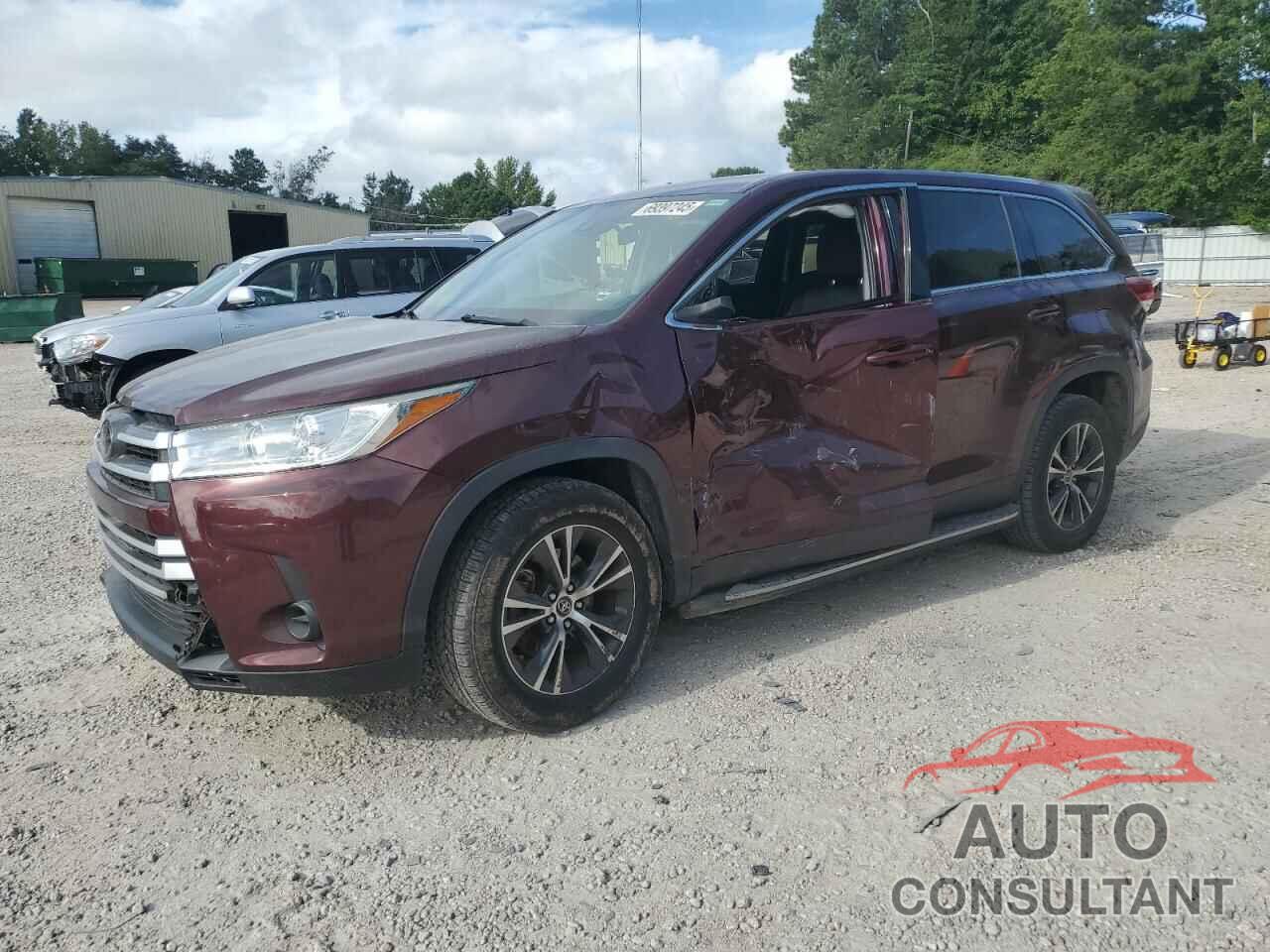 TOYOTA HIGHLANDER 2019 - 5TDZARFH2KS046905