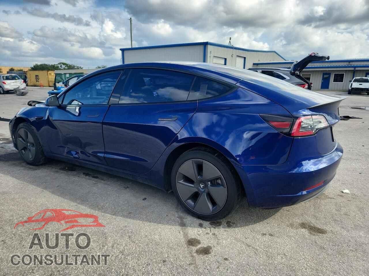 TESLA MODEL 3 2022 - 5YJ3E1EA8NF337224