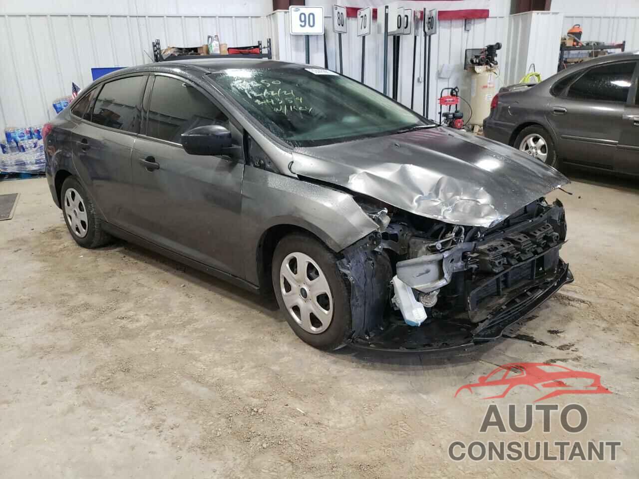 FORD FOCUS 2017 - 1FADP3E22HL297989