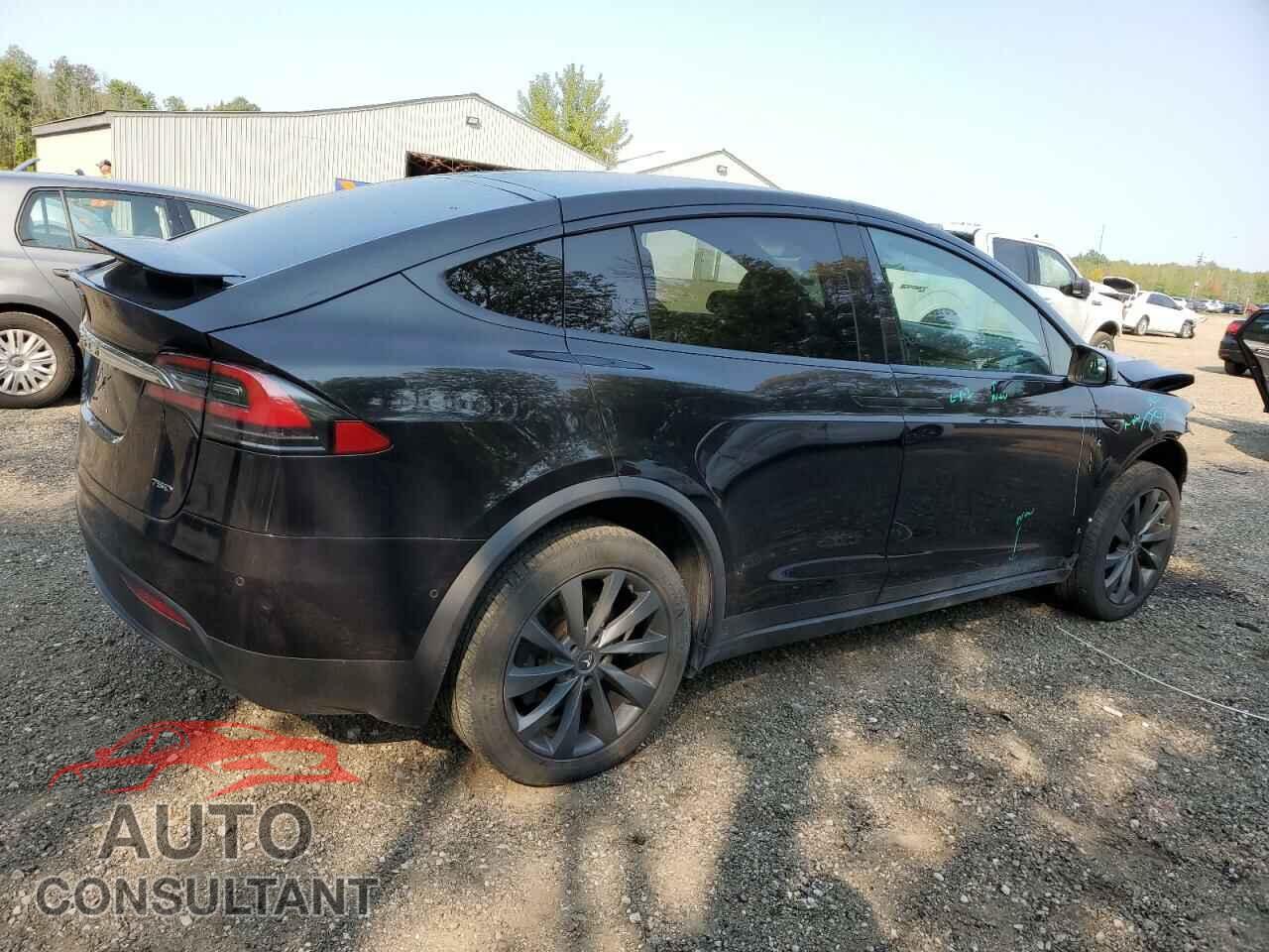 TESLA MODEL X 2017 - 5YJXCBE21HF053461