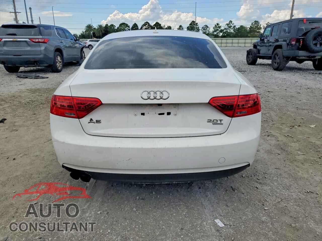 AUDI A5 2014 - WAUCFAFR2EA024452