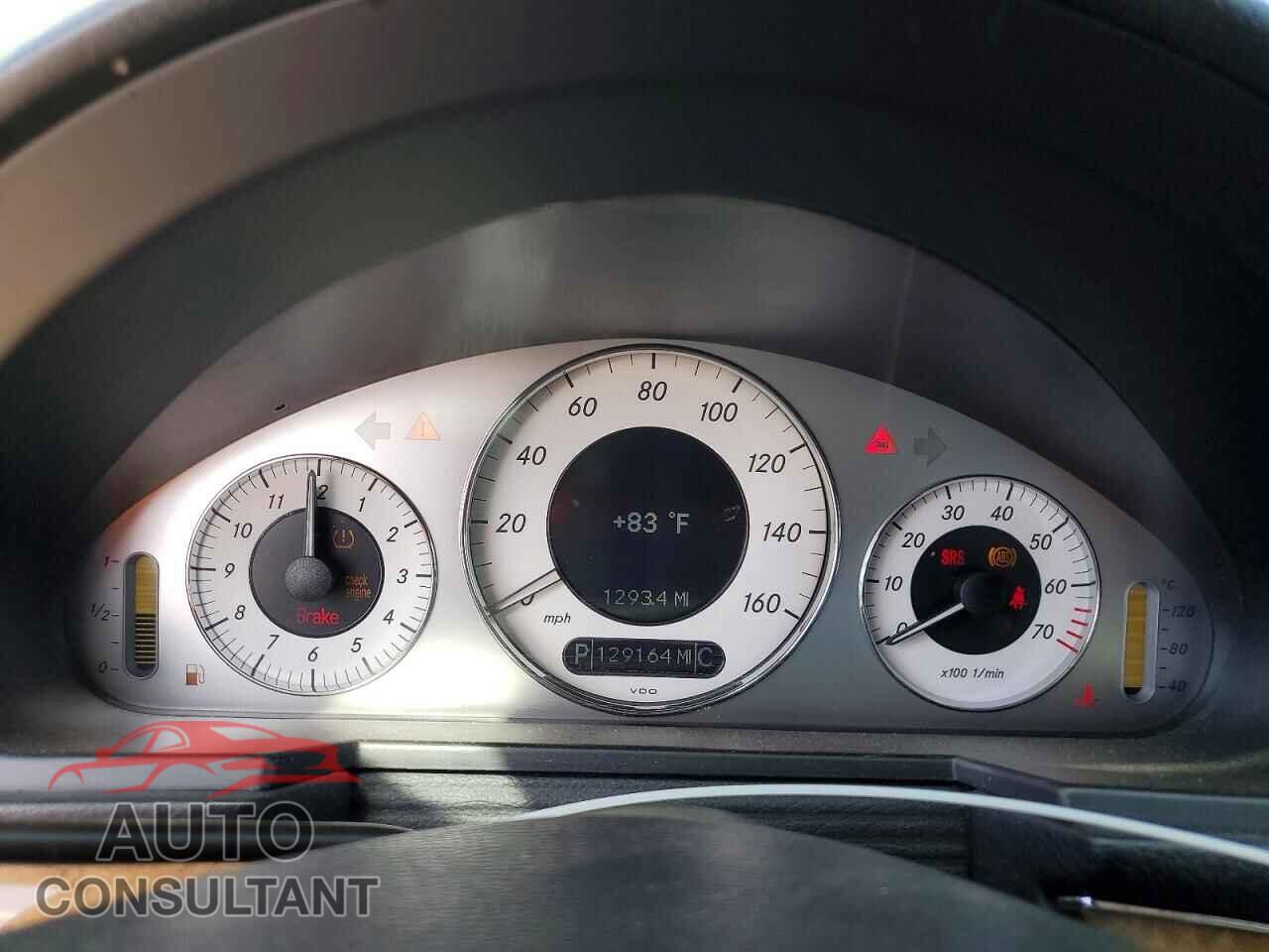 MERCEDES-BENZ E-CLASS 2009 - WDBUF56X49B422631