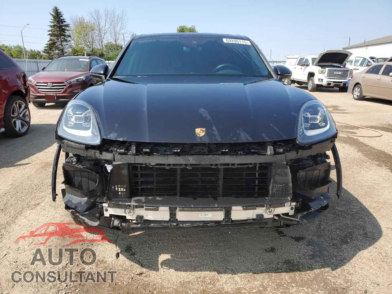 PORSCHE CAYENNE 2021 - WP1AA2AY8MDA02254
