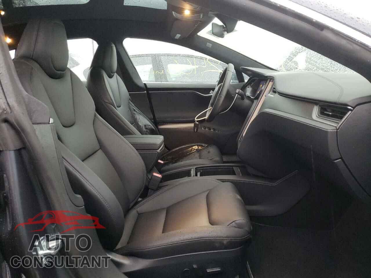 TESLA MODEL S 2020 - 5YJSA1E46LF402652